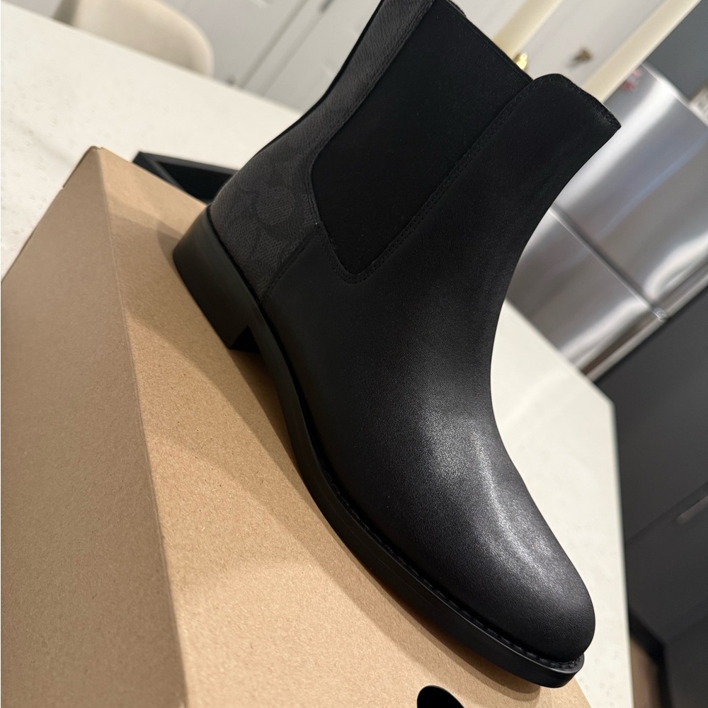 Black Chelsea Boots